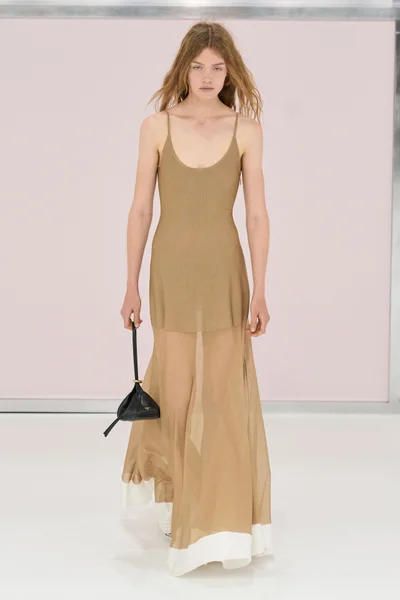 Look 22